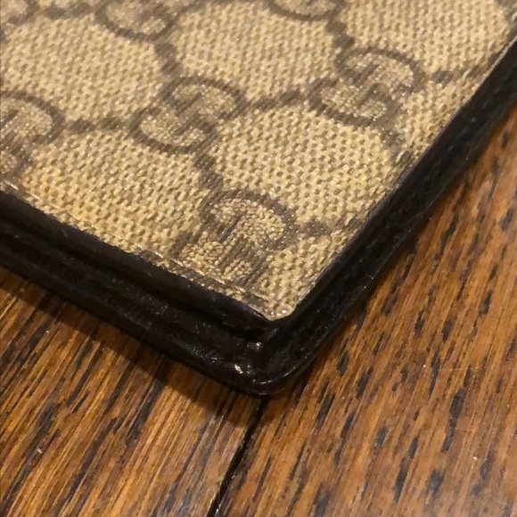 M GUCCI GG Supreme Brown Leather Coated Canvas Monogram Bifold Wallet - Picture 12 of 17
